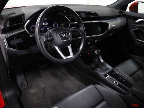 Used 2020 Audi Q3 2.0T Premium Plus w/ Premium Plus Package image 4