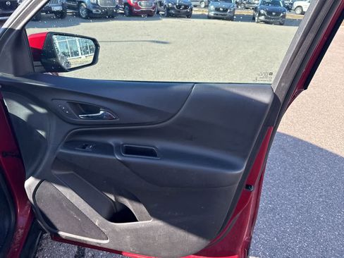 Used 2020 Chevrolet Equinox LT image 21