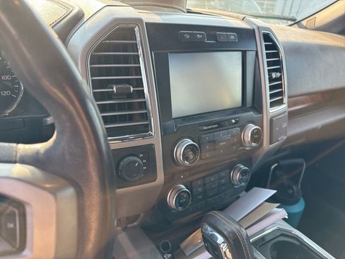 Used 2015 Ford F150 King Ranch w/ Equipment Group 601A Luxury AWD/4WD image 13