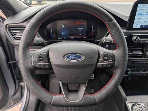 Used 2023 Ford Escape ST-Line AWD/4WD image 30
