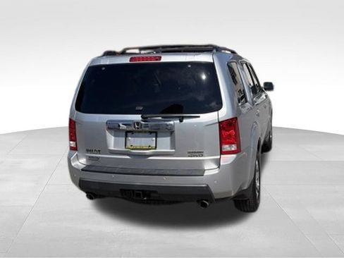 Used 2011 Honda Pilot Touring image 29