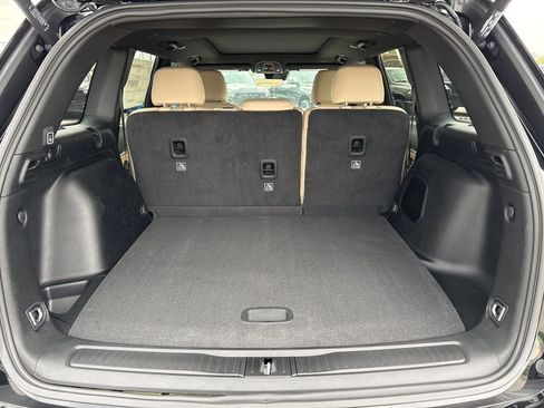 New 2026 Jeep Grand Cherokee Limited image 11