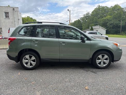 Used 2015 Subaru Forester 2.5i w/ Alloy Wheel Package AWD/4WD image 10