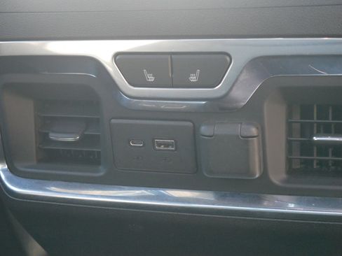 Used 2021 Chevrolet Silverado 1500 High Country w/ Technology Package image 33