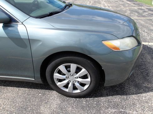 Used 2007 Toyota Camry LE FWD image 28