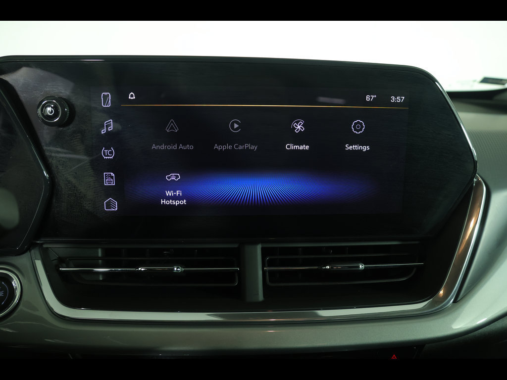 Used 2025 Chevrolet Trax LT w/ Driver Confidence Package FWD image 23
