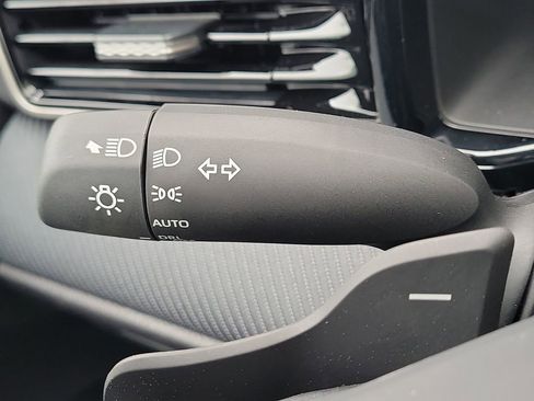 New 2026 Toyota Camry SE w/ Convenience Package image 11