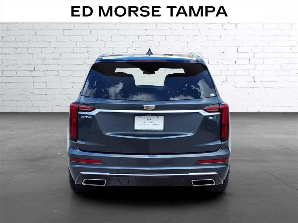 Used 2021 Cadillac XT6 Premium Luxury FWD image 4