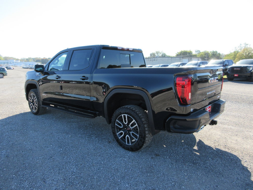 New 2026 GMC Sierra 1500 AT4 w/ AT4 Premium Package AWD/4WD image 7