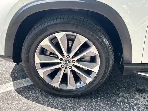 Used 2022 Mercedes-Benz GLE 350 4MATIC w/ Premium Package image 36