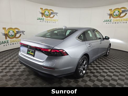 Used 2023 Honda Accord EX image 9