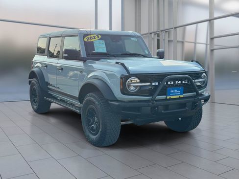 Certified 2023 Ford Bronco Wildtrak AWD/4WD image 2