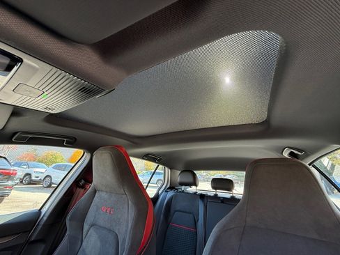 New 2026 Volkswagen Golf SE image 21