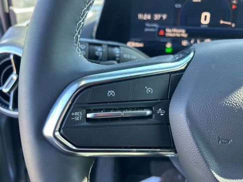 New 2026 Chevrolet Equinox EV LT image 18