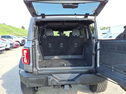 Used 2024 Ford Bronco Wildtrak AWD/4WD image 11
