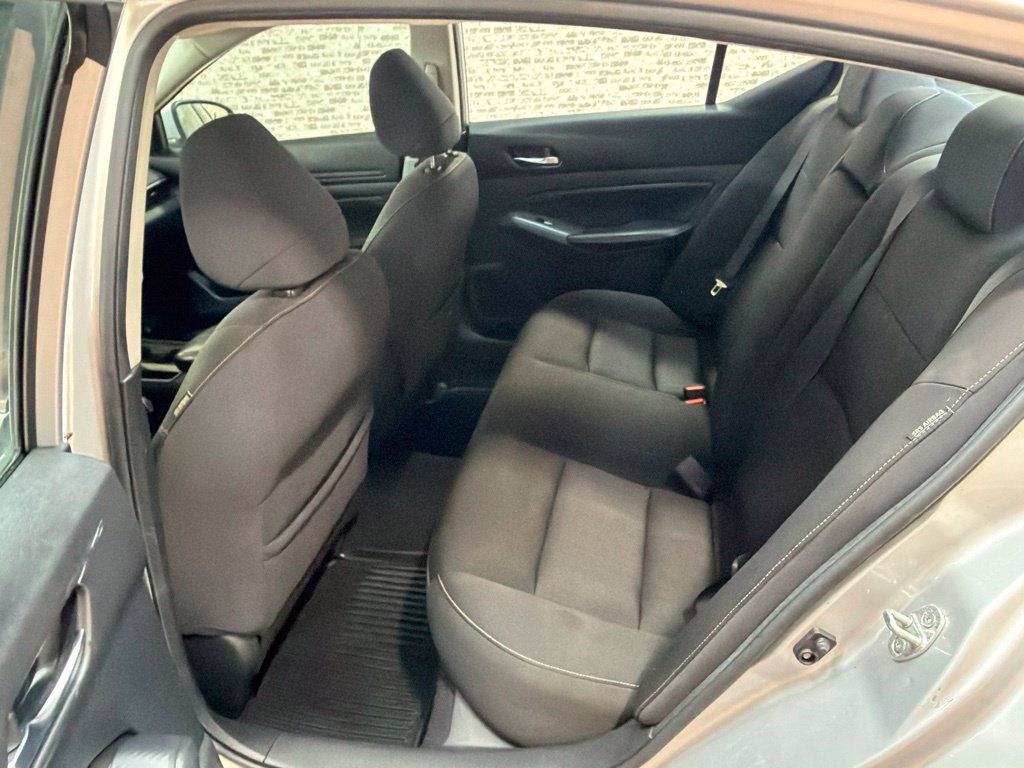 Used 2020 Nissan Altima 2.5 S FWD image 12
