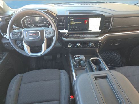 Used 2022 GMC Sierra 1500 Elevation w/ X31 Off-Road Package image 4