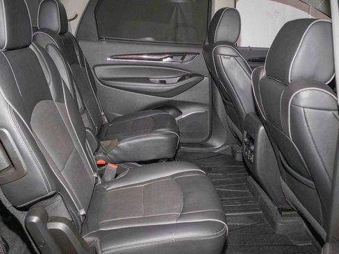 Used 2020 Buick Enclave Avenir w/ Avenir Technology Package image 17