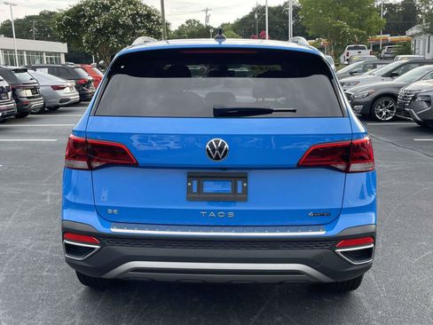 Certified 2024 Volkswagen Taos SE AWD/4WD image 6