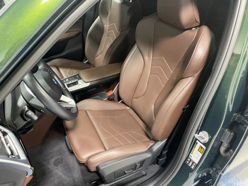 Certified 2025 BMW X1 xDrive28i w/ Technology Package image 17