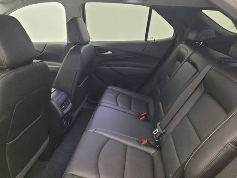 Used 2019 Chevrolet Equinox Premier AWD/4WD image 18