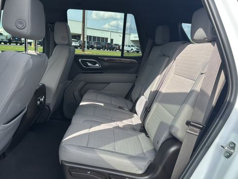 Used 2023 GMC Yukon SLE image 25