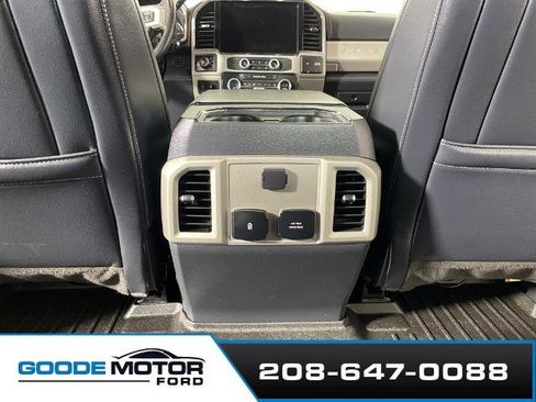 Certified 2022 Ford F350 Lariat w/ Black Appearance Package image 19