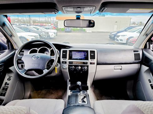 Used 2005 Toyota 4Runner SR5 image 17