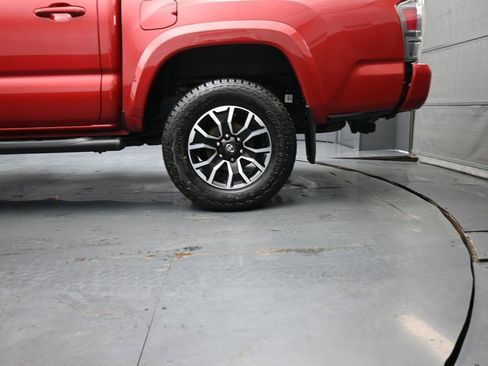 Used 2023 Toyota Tacoma TRD Sport w/ Black Out Package (TMS) image 14