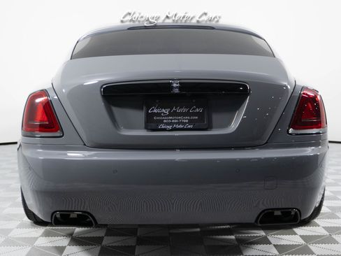Used 2017 Rolls-Royce Wraith image 15