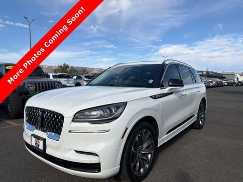 Used 2023 Lincoln Aviator Grand Touring w/ Equipment Group 301A AWD/4WD image 3