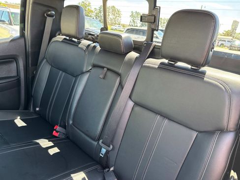Used 2019 Ford Ranger Lariat w/ Equipment Group 501A Mid image 17