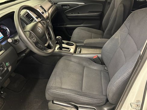 Used 2017 Honda Pilot LX image 19