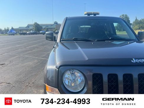 Used 2017 Jeep Patriot Sport w/ Power Value Group FWD image 15