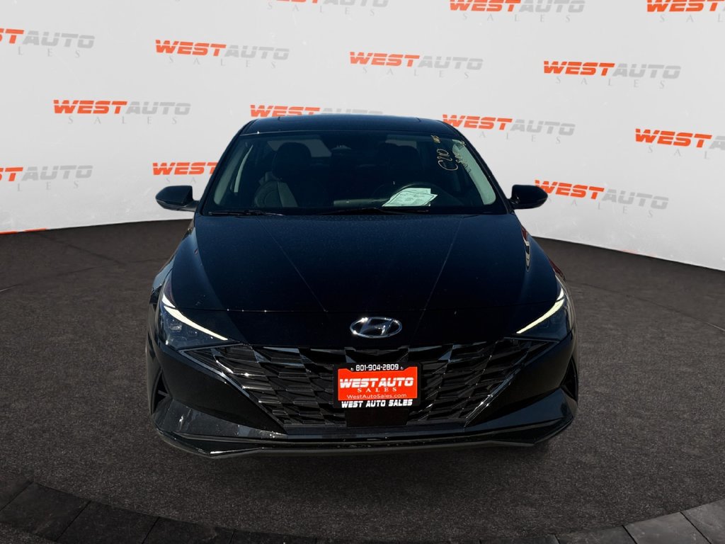 Used 2021 Hyundai Elantra Limited FWD image 8