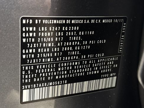 Used 2018 Volkswagen Tiguan S image 34