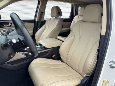 Used 2024 Acura MDX w/ Technology Package FWD image 21