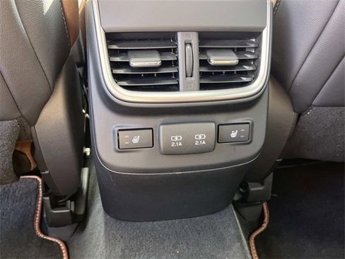 Used 2022 Subaru Outback Touring XT image 19