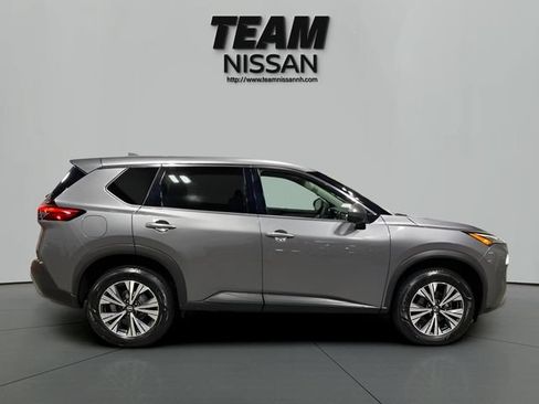 Used 2021 Nissan Rogue SV AWD/4WD image 8