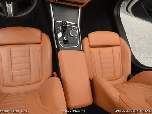 Used 2021 BMW 330i Sedan w/ M Sport Package RWD image 18