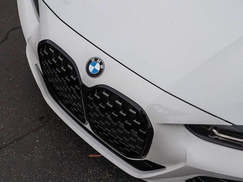 Used 2024 BMW 430i Convertible w/ M Sport Package image 14