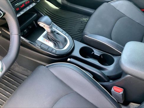 Certified 2023 Kia Forte GT-Line image 17