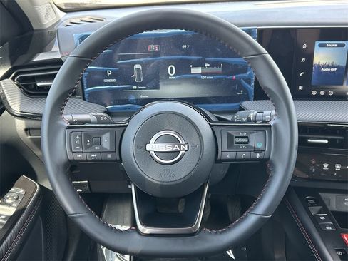 New 2026 Nissan Kicks SR FWD image 24