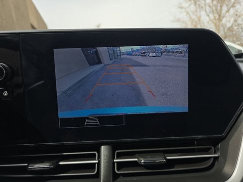 Used 2024 Chevrolet Trax RS w/ Driver Confidence Package image 16