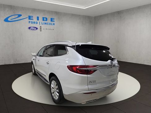 Used 2018 Buick Enclave Premium w/ Experience Buick Package AWD/4WD image 8