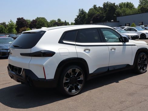 Used 2023 BMW XM AWD/4WD image 5