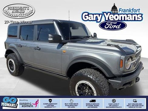 Used 2024 Ford Bronco Badlands image 1