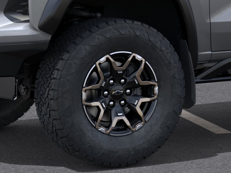 New 2026 Chevrolet Colorado ZR2 w/ Technology Package AWD/4WD image 9