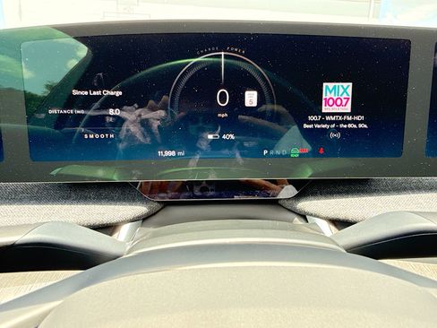 Used 2024 Lucid Air Touring AWD/4WD image 39