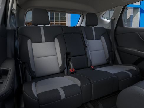 New 2026 Chevrolet Blazer LT w/ Convenience Package FWD image 17